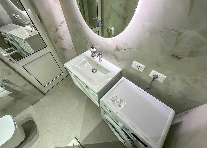 Ocean Jewel I74 Durrës